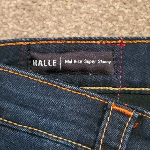 NWOT, TRUE RELIGION, "Halle" Mid Rise Jeans - 28 - Picture 4 of 10